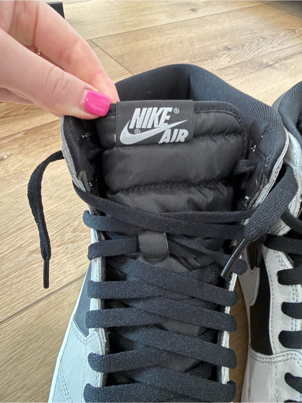 Air Jordan 1 Retro High Shadow OG 2.0 - Picture 5 of 10